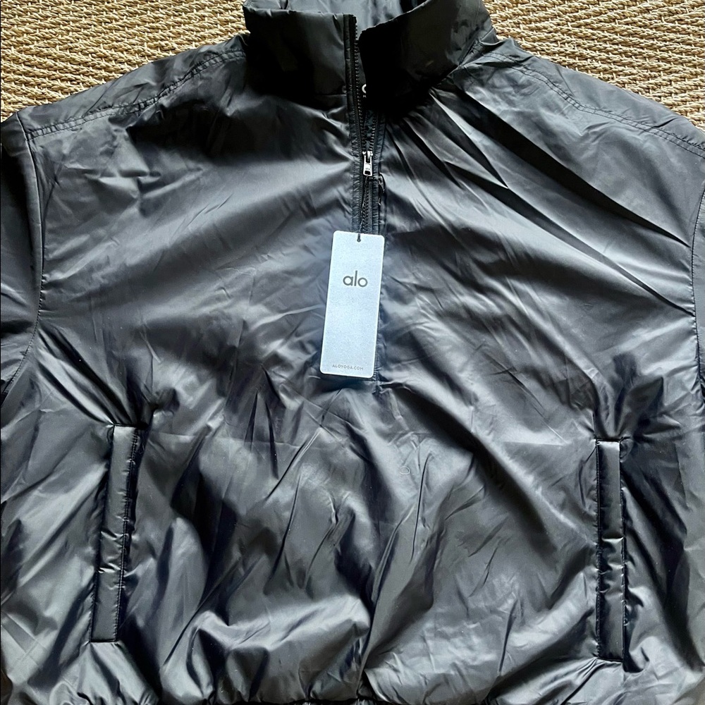 New alo men’s latitude light weight 1/2 zip pullover jacket